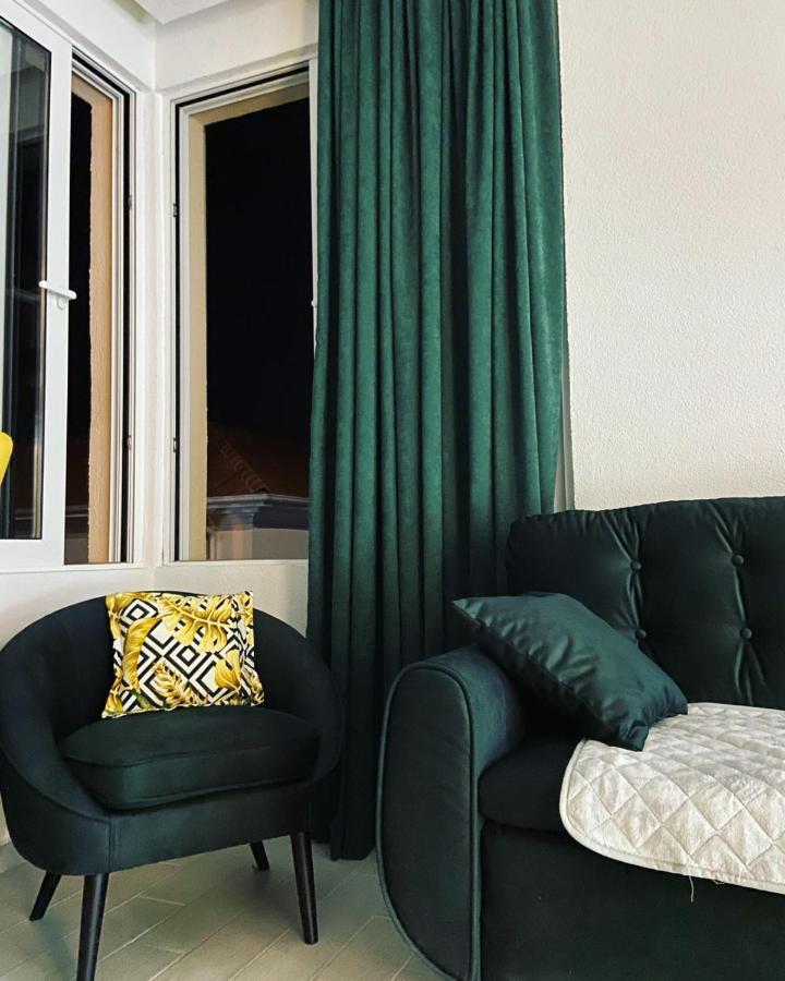Id Apartments Τίβατ Εξωτερικό φωτογραφία