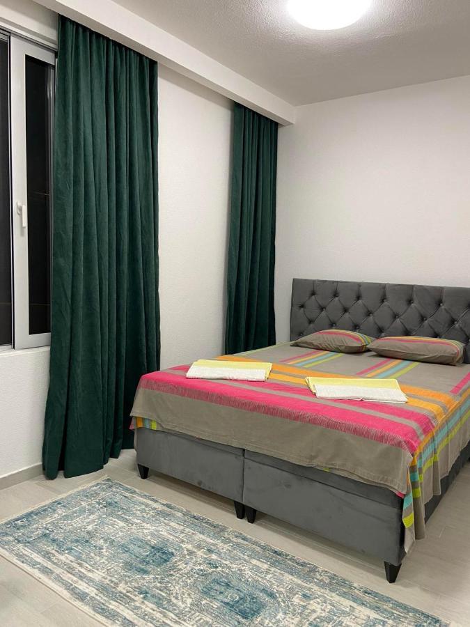Id Apartments Τίβατ Εξωτερικό φωτογραφία