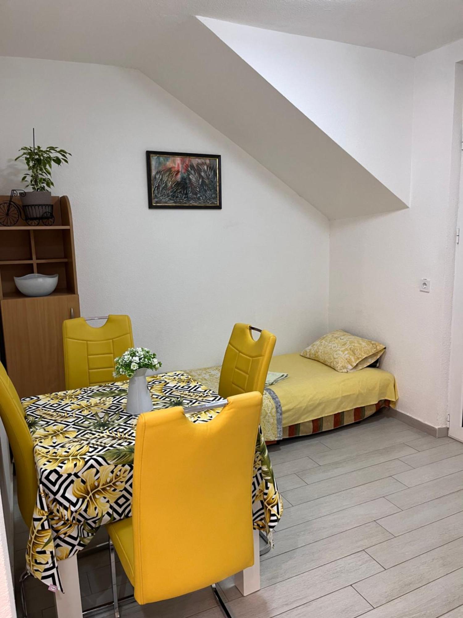 Id Apartments Τίβατ Εξωτερικό φωτογραφία